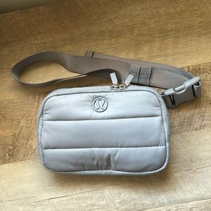 NWT lululemon puffer belt bag